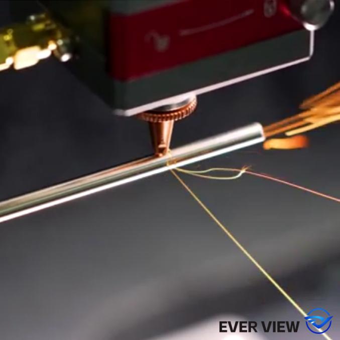 Mesin Pemotong Laser Memudahkan Pemprosesan Komponen Elektronik; EVER VIEW Mencapai Kejayaan dalam Pemotongan Ketepatan Mikro Filem Nipis